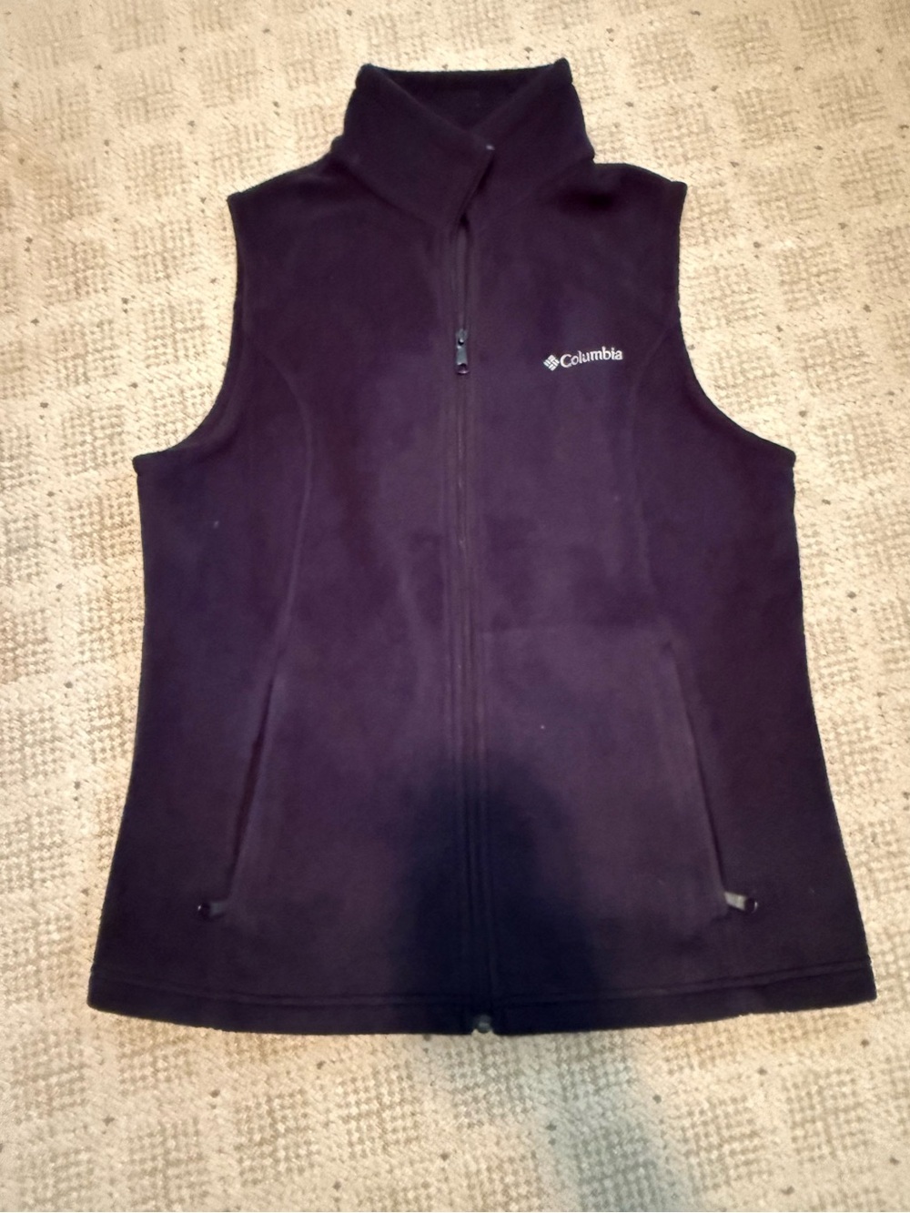 Columbia Fleece Vest in Dark Plum with Blue Accent